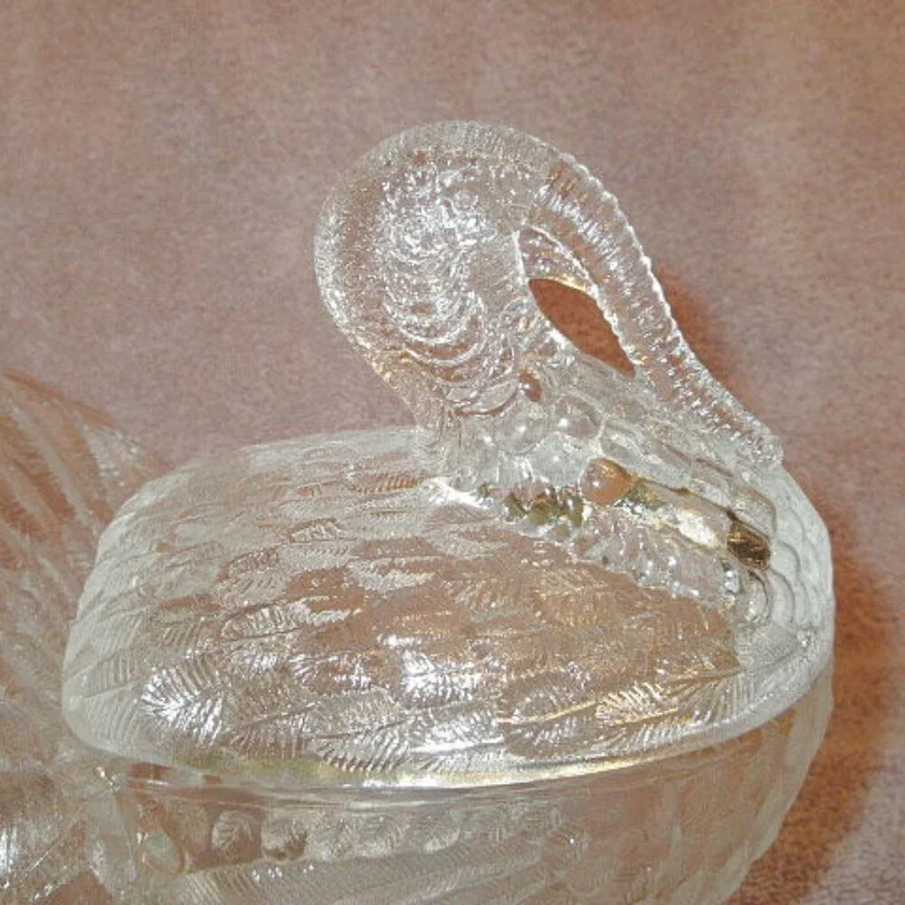 Vtg L.E. Smith Clear Glass Turkey On A Nest Covered Candy Dish 7.5